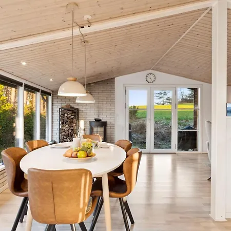 Armelle - 550m From The Sea By Interhome